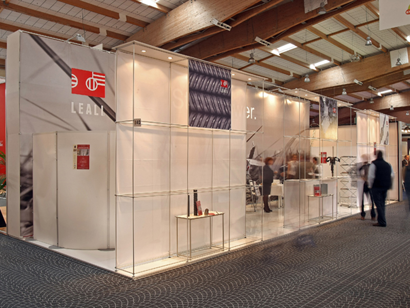 Foto estructura modular Quadra Kube 24 Fastand accessori stand fiera