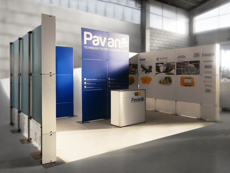 Montaje de stand de exposición Quadra Mono 15 Fastand accessori stand fiera