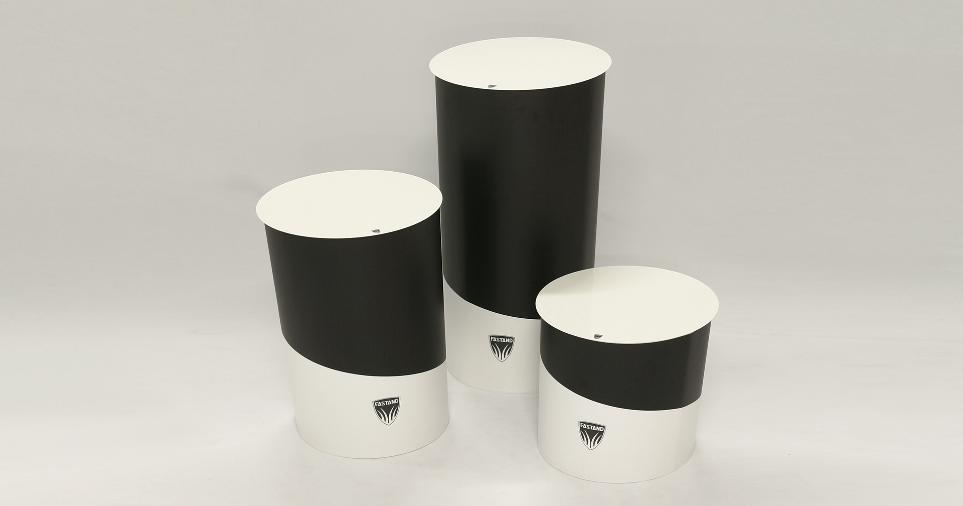 espositore-portatile-cilindrico-fiera Expositor Talento Tondo, en base aluminio