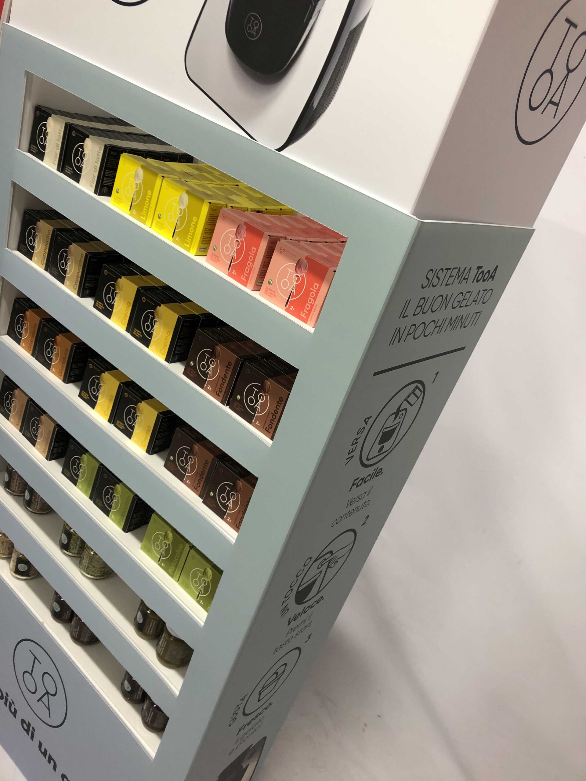 espositore scaffale1 scaled