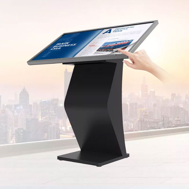 3 Totem multimediali